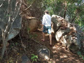 -Acapulco: La Roqueta Island Hiking and Snorkeling Tour