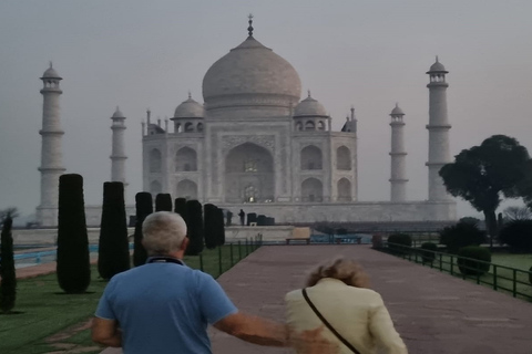 From Agra: Visit Taj Mahal in less time by gatiman train Tour with knowledgeable local tourist guide only.