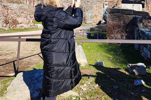 Roma: Coliseu, Arena, Fórum e Monte Palatino para grupos pequenosRoma: Tour pela Arena do Coliseu, Fórum Romano e Monte Palatino