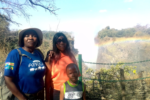 Victoria Falls Tour:Guided Walk with Female Guide