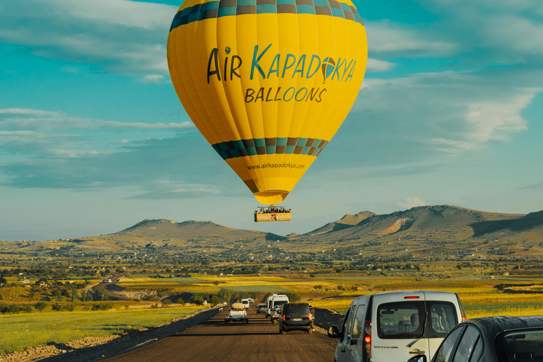 Cappadocia: Ihlara Valley Hot Air Balloon Flight Experience
