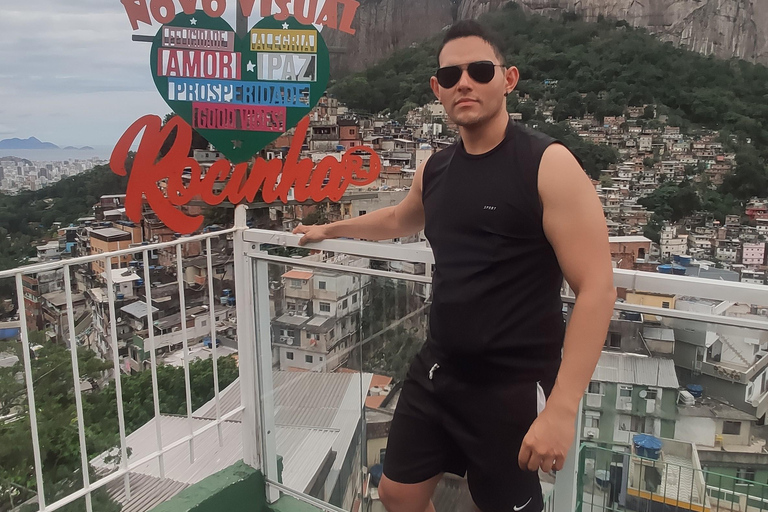 Rio de Janeiro: 2-hour tour of the Rocinha favela with a local guide