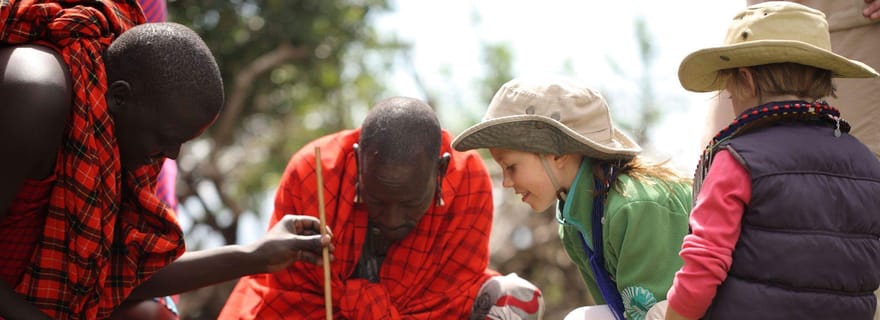Zanzibar : Excursion au village Maasai avec croisière en boutre au coucher du soleil