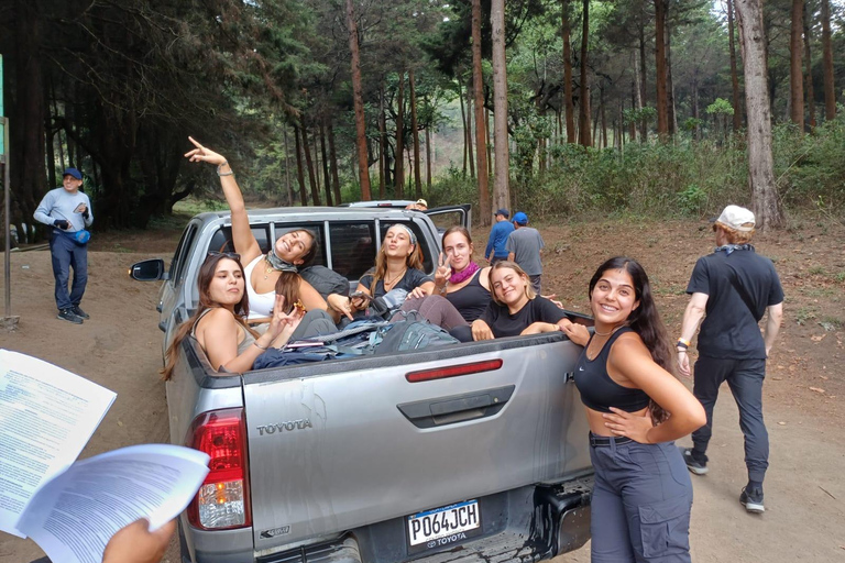 4WD Acatenango Volcano Tour & Fuego / All Inclusive !