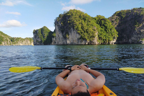 Zatoka Ha Long 8-godzinna codzienna wycieczka na LA CASTA DAILY CRUISEUsługa transferu Hanoi - Halong wliczona w cenę