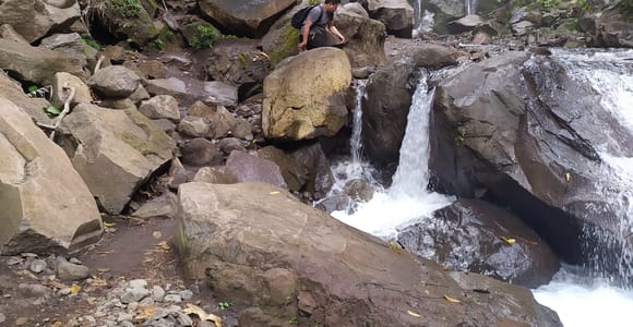 Lombok: Sendang Gila and Tiu Kelep Waterfalls Tour