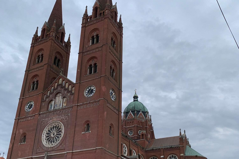 探索克罗地亚东部：葡萄酒、自然和遗产私人观光