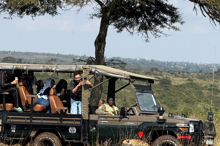 Nairobi National Park Half Day Guided Safaris in 4x4 Vehicle Private Half Day Guided Safaris in 4x4 Open roofed Van