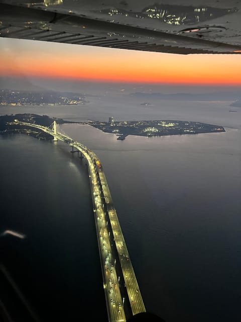 San Francisco: Airplane Private Night Bay Tour image 3