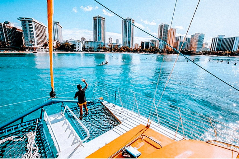 Honolulu: Catamaran Swim, Snorkel, and Sail with Drinks 2 Hour Snorkel, Swim & Sail