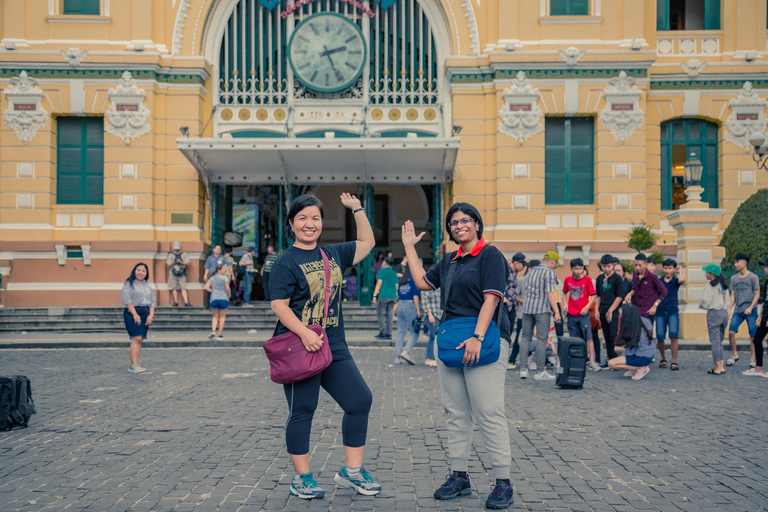 Saigon: Half Day Private VIP City Tour By car Saigon: Half Day Private City Tour By car