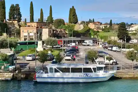 Naviga tra le Meraviglie del Lago di Garda