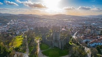 Tour Minho - Guimarães - Braga - Housity