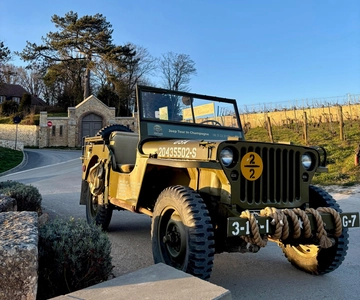 Epernay : Tour en Jeep du Vignoble avec dégustation et visites