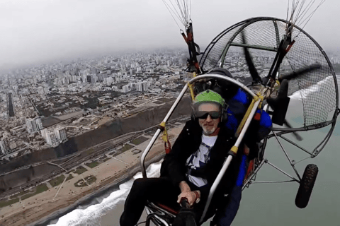 Lima: Paragliding Flight with Ocean Views during Sunset