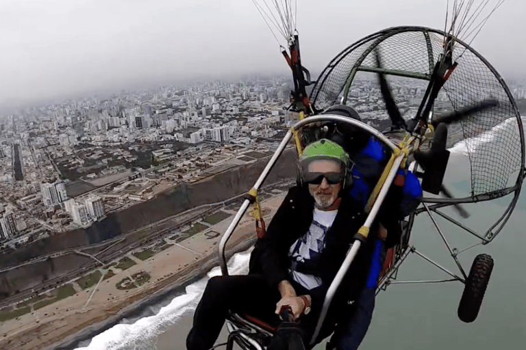 Lima: Paragliding Flight with Ocean Views during Sunset