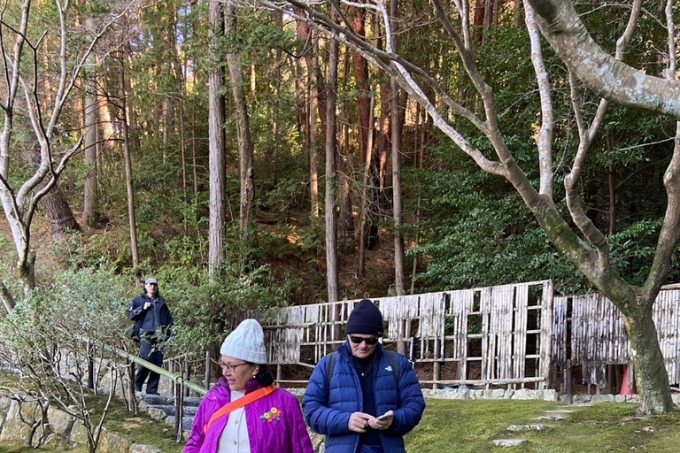 E-Bike Tour in Kyoto with Asuka, Japanese graduate student