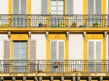 San Sebastian: Insta-Perfect Walk with a Local