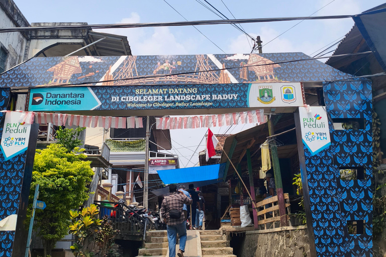 From Jakarta: Baduy Village Guided Tour & Learn Weave Cloth