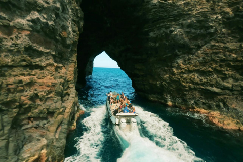 Waimea: Nā Pali Coast Zodiac Raft Sea Caves + Snorkel Nā Pali Coast Zodiac Raft Sea Caves + Snorkel Expedition