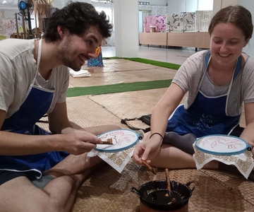 Yogyakarta: Batik Making Class with Expert