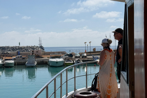 Protaras: Medusa Chill-Out Cruise to Blue Lagoon & Sea Caves