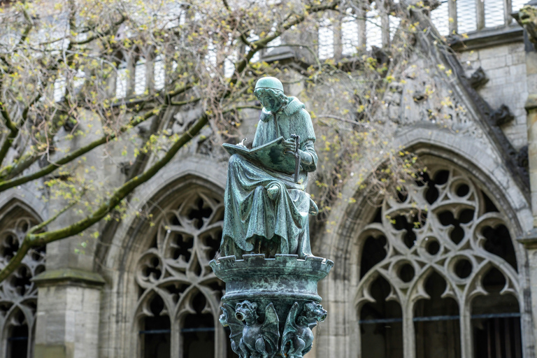 Utrecht: Guided Bike Tour with Gelato and Windmill Visit