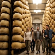 Von der Milch zum Laib: Parmesan-Tour mit Verkostung in Parma