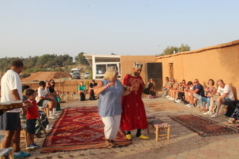 Agadir : dîner barbecue, spectacle Gnawa et transfertsAgadir : Dîner barbecue, spectacle Gnawa et transferts