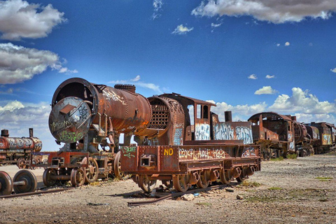 Uyuni: Classic Full Day+Sunset