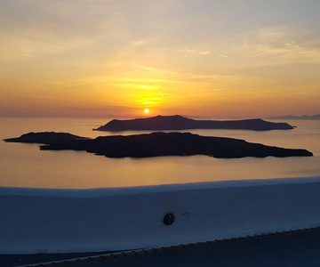 Santorini: Sightseeing Island Tour (Private)