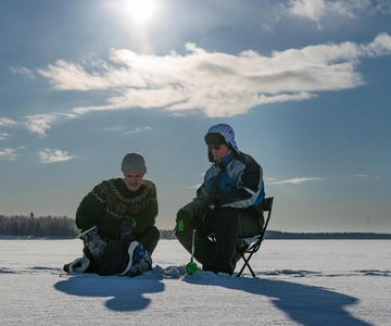 Ii: Fácil excursión de pesca en hielo al mar para toda la familia