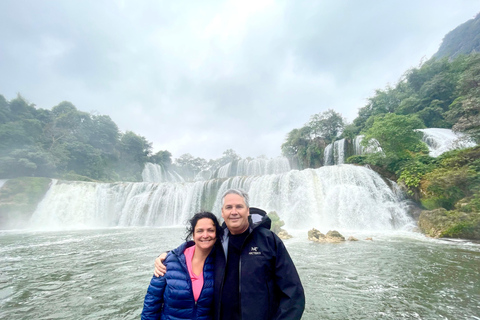 从河内出发：3日游览高平的亮点。从河内出发：3天高平精华游。