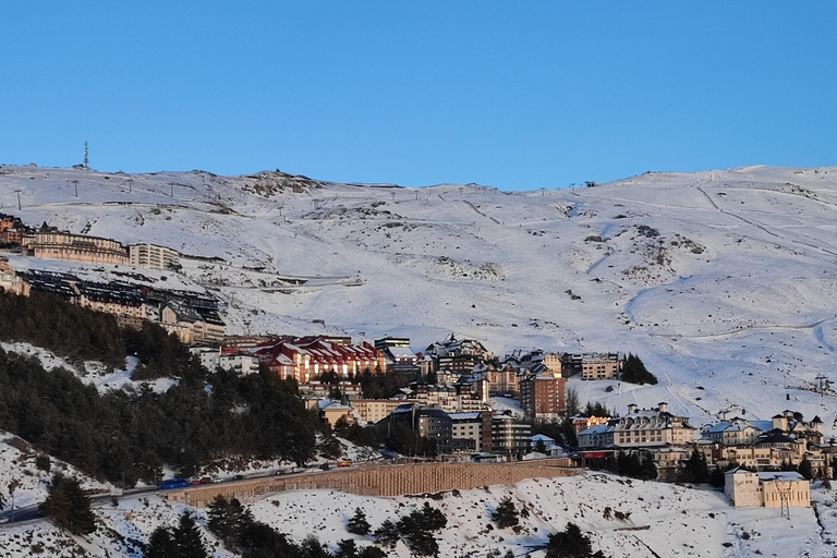 Sierra Nevada E-Bike Tour Skidort Liten gruppSierra Nevada Ebike Tour Skidort Liten grupp.