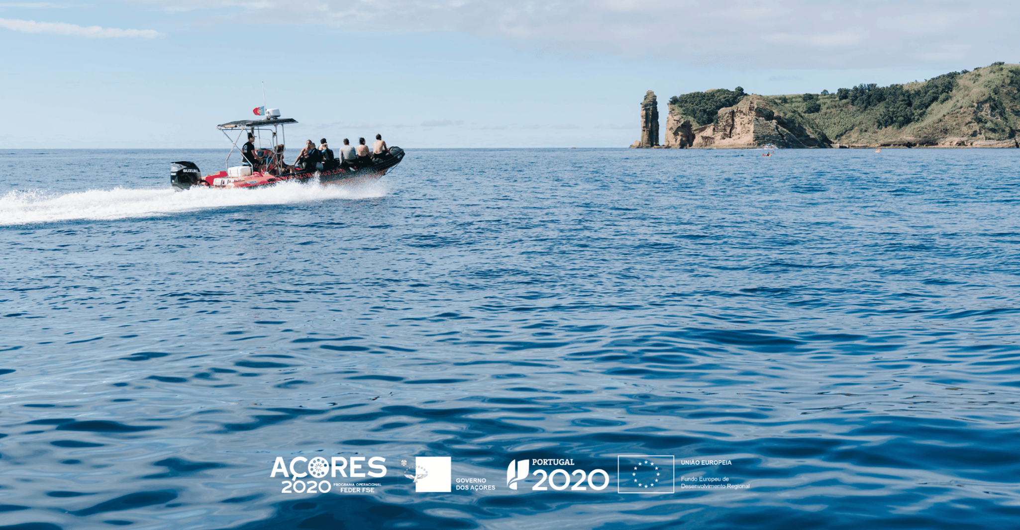 Passeio de Barco em Vila Franca do Campo Islet nos Açores - Hizvo
