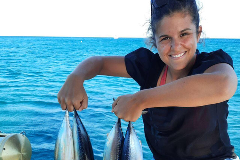 Rhodes : Excursion de pêche avec barbecue et baignade