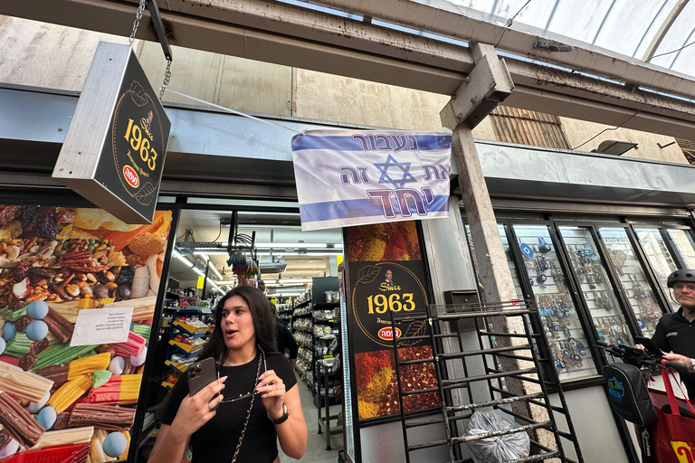 Tel Aviv: Private Highlights Tour with Driver