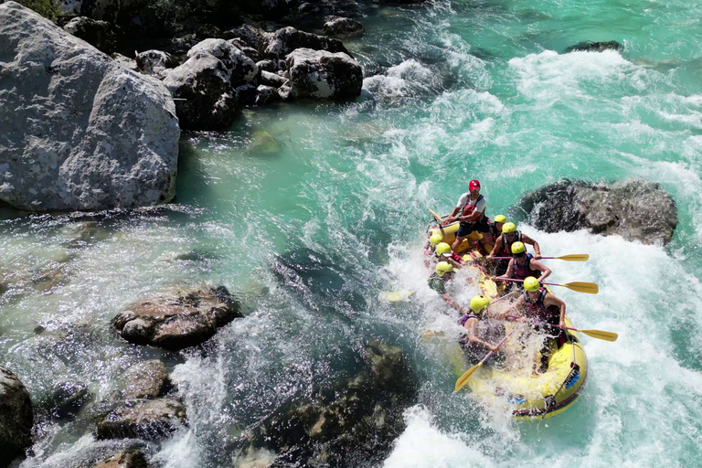 Aventure en rafting sur la rivière Soča