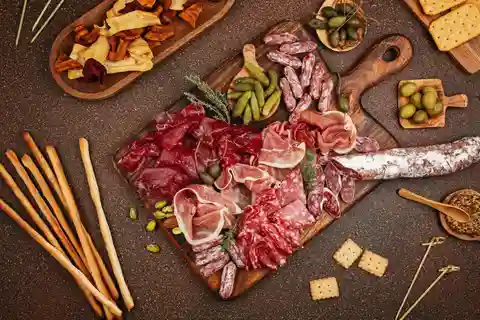 Descubra os melhores "Vinhos e Tapas em Madri".
