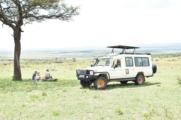 Tsavo Amboseli & Tsavo Expedition Safari Tour