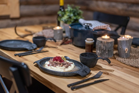 Levi: 2-Day Lapland Forest Cabin Stay with Safaris