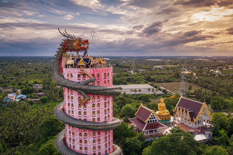 Bangkok: Emerald Pagoda with Pad Thai Noodles