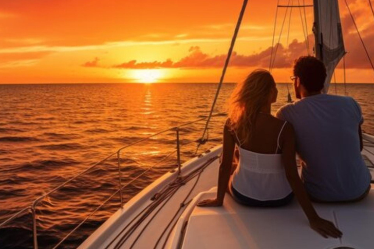 Phuket: James Bond Isl, Canoeing & Sunset Dinner by Yacht Day Trip with Shared Transfer excluding National Park Fee