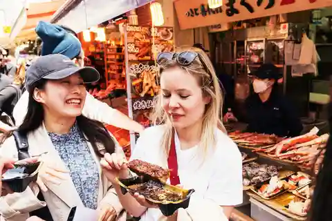 東京築地魚河岸ストリートフード＆ライブカッティングショー