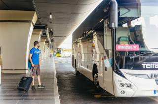 Rome: Bus Transfer Between Airport and Rome Termini Station