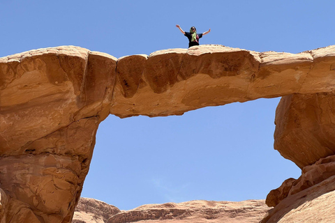 Wadi Rum: Vier uur privétour per jeep met bedoeïen