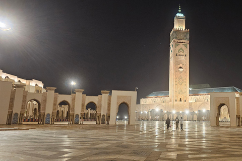 Z Marrakeszu: 6-dniowa wycieczka po cesarskich miastach MarokaCasablanca: Cesarskie Maroko - wycieczki po mieście z lokalnym przewodnikiem