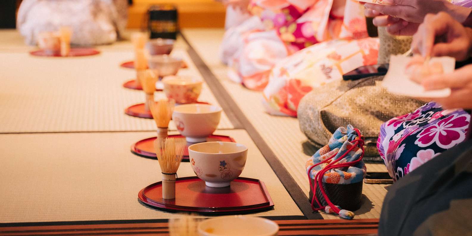 Kyoto: Tea Ceremony with Kimono and Photoshoot — gallery image 1
