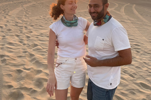 Professional sandboarding and sand skiing school in Huacachina
