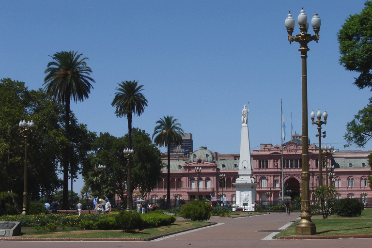 Walking Tour Plaza de Mayo